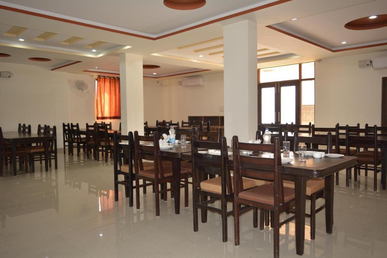 Meera Valley Resort By Nexottel Udaipur Ngoại thất bức ảnh